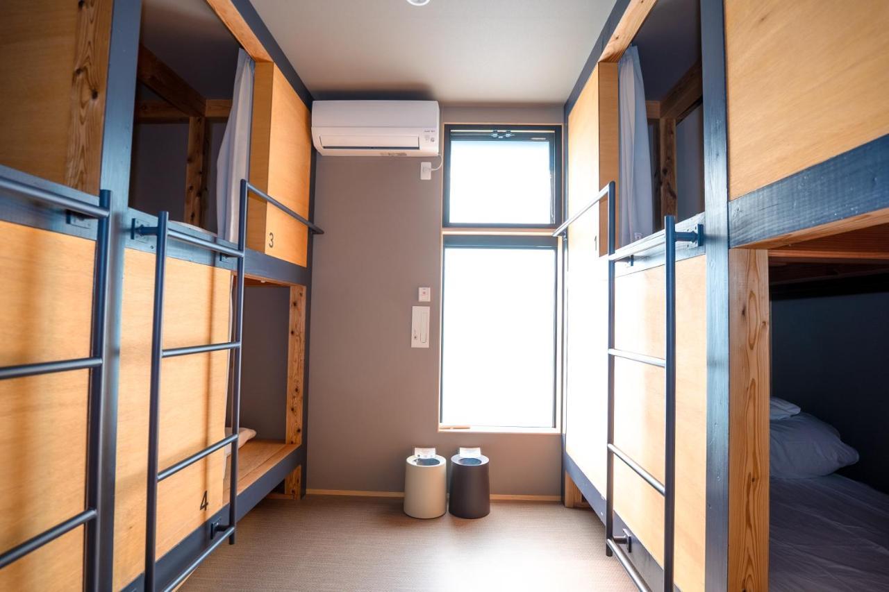 Locomotion Coffee And Bed Tateyama  Exterior foto