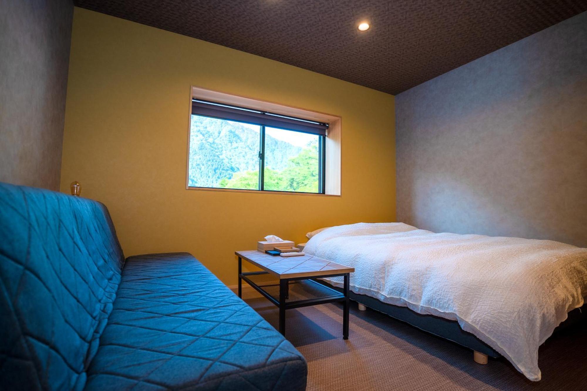 Locomotion Coffee And Bed Tateyama  Exterior foto