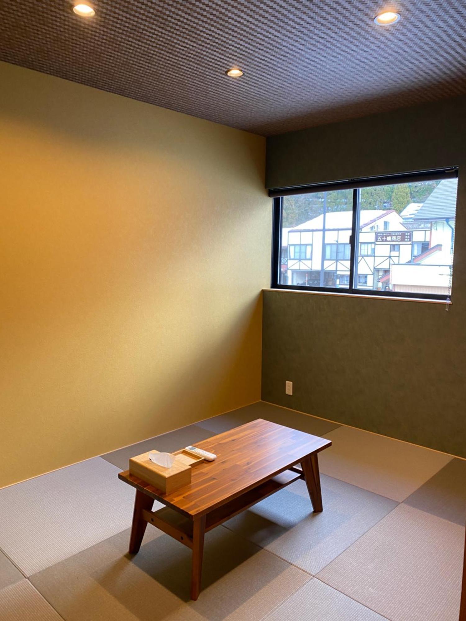 Locomotion Coffee And Bed Tateyama  Exterior foto